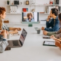Más del 70 % de las empresas en España ya aplican modelos de trabajo híbrido