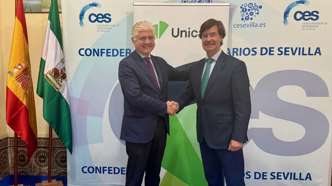 Unicaja y la CES firman un convenio para apoyar a los empresarios sevillanos