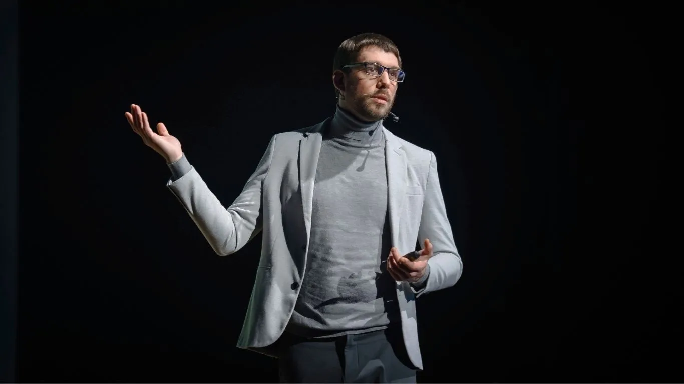 El auge del CEO visible: liderar con rostro propio en la era digital