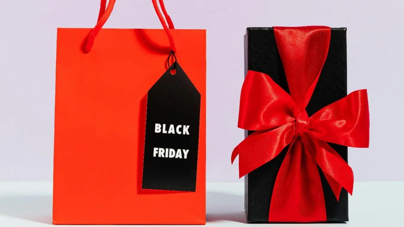 Más del 70% de los españoles cree que las ofertas de Black Friday no son reales, según Chollometro