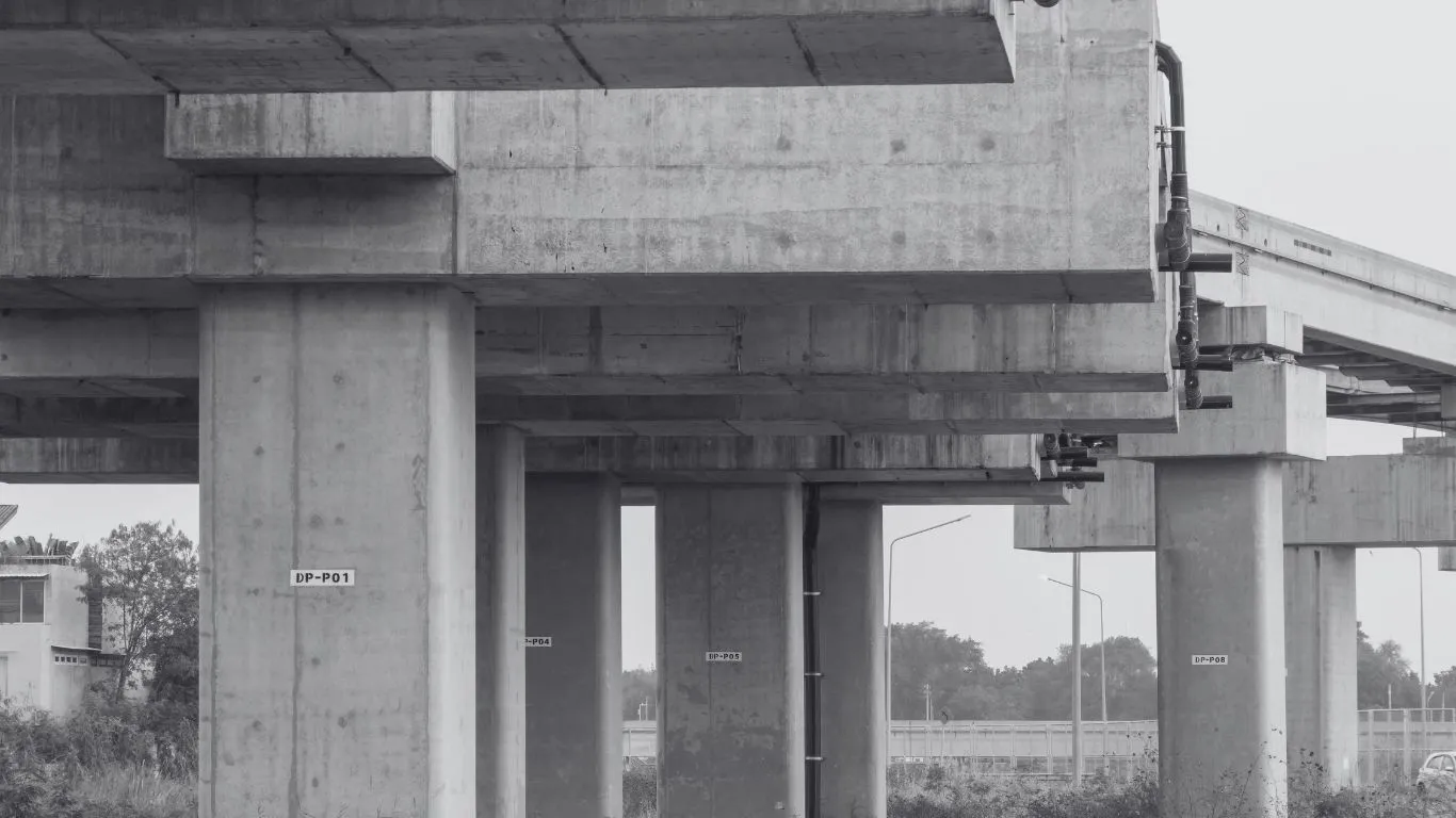 Cámara de Sevilla y Gaesco denuncian el estado de abandono de las principales infraestructuras de Sevilla