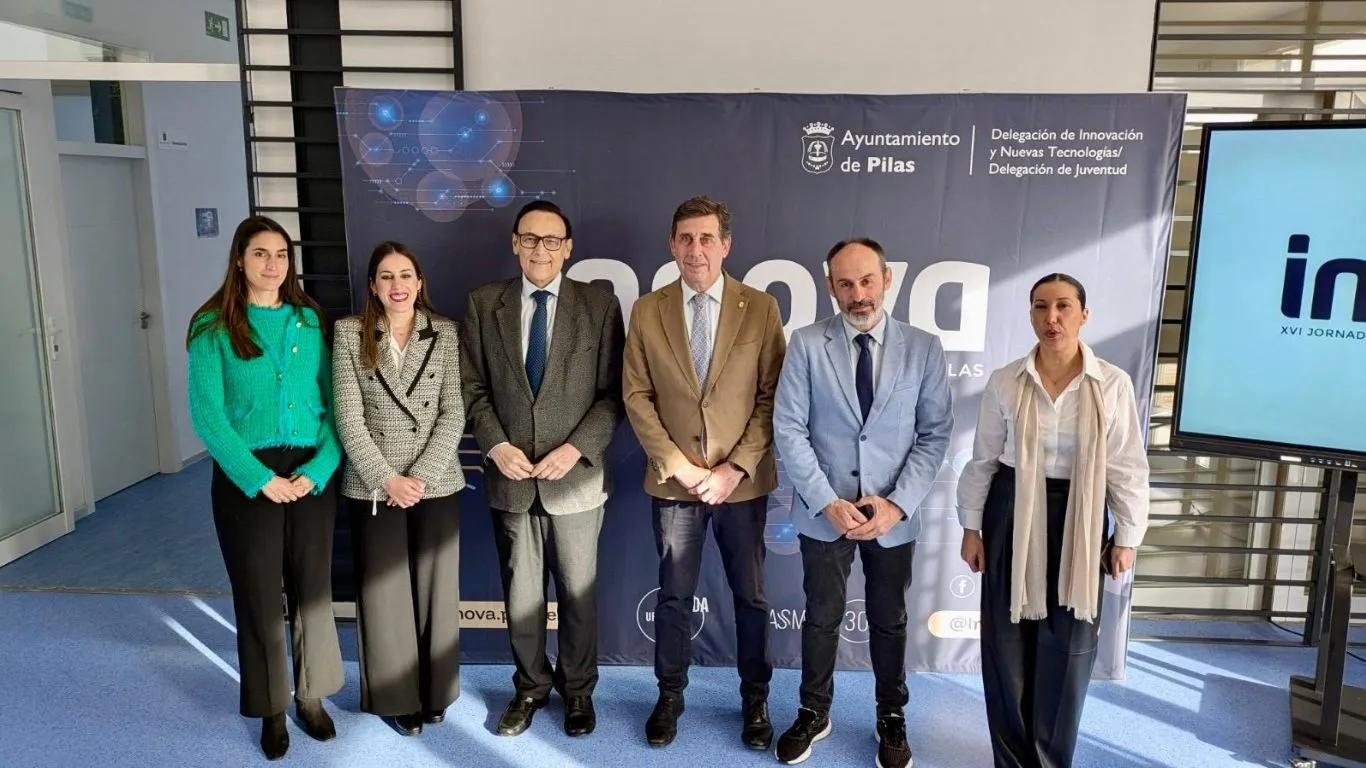 Pilas inaugura InnovaPilas 26 para fortalecer las capacidades del municipio ante la transformación digital