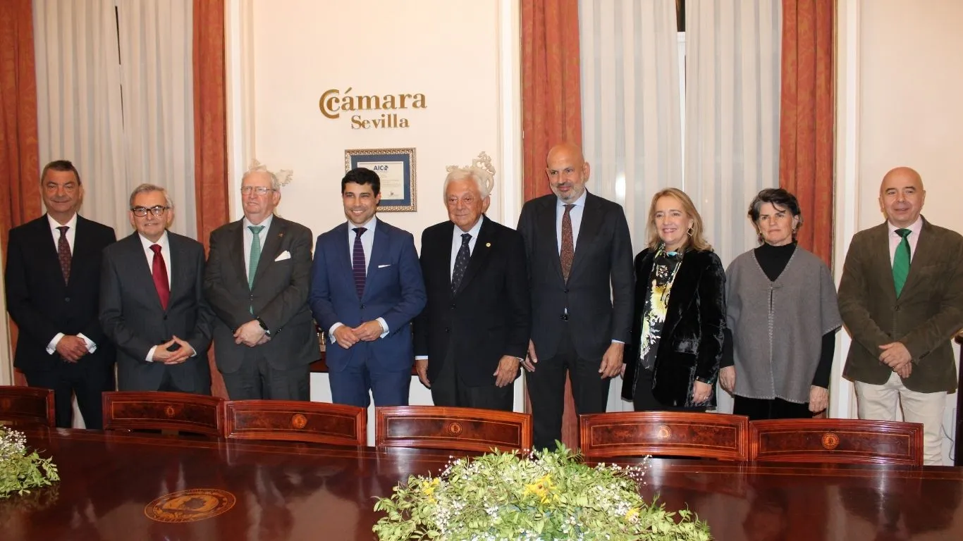 Fundación Cámara celebra el XXXVI Encuentro con la Semana Santa con pregón antes y después