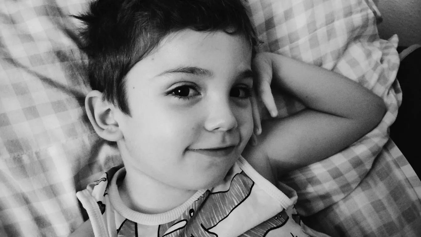 Ana Carrasco transforma la lucha de su hijo Darío en un impulso para la investigación de enfermedades ultra raras