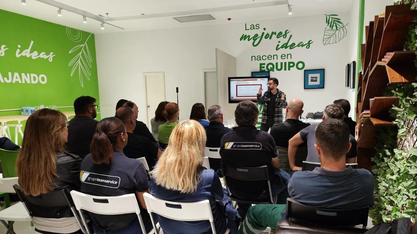 Carmila implanta protocolo pionero para familias con autismo en sus centros comerciales