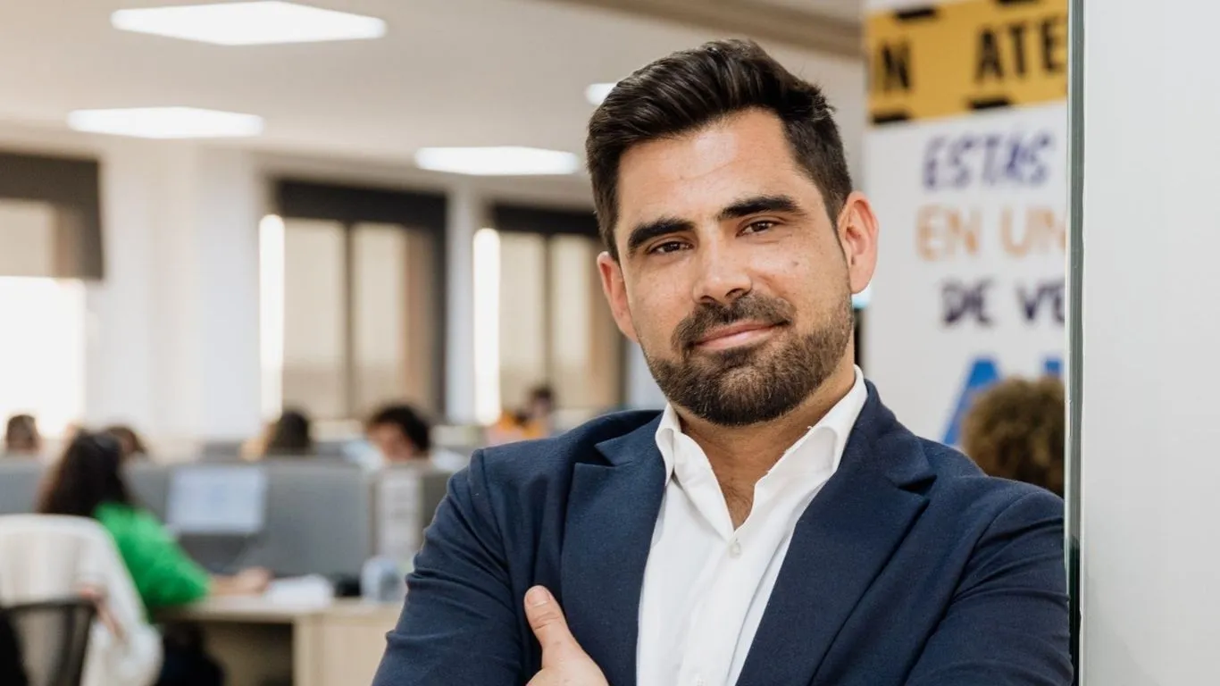 La factura de la luz seguirá alta en 2026 en Europa por el conflicto en Oriente Medio y el aviso de un verano duro según Bruselas