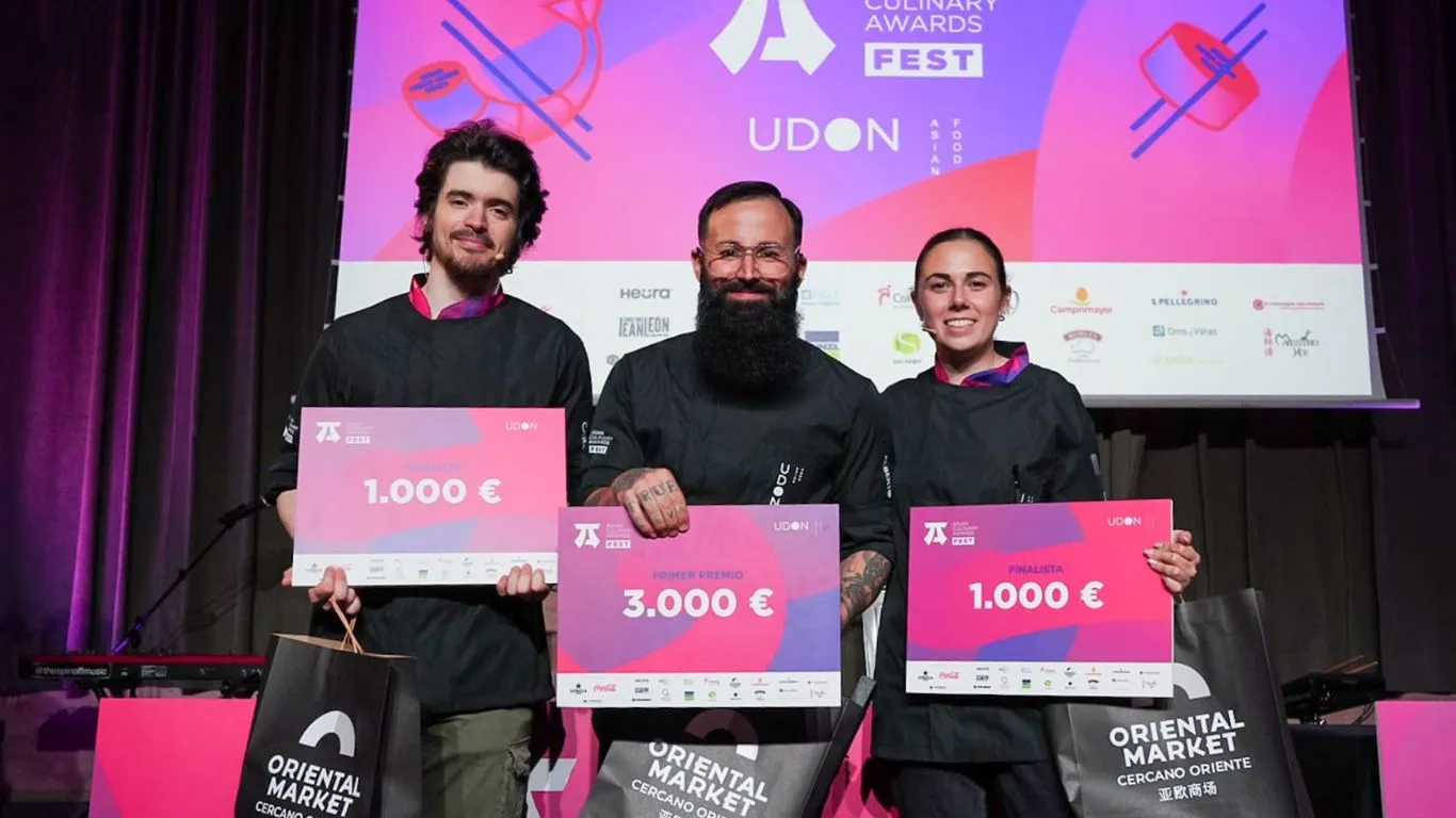 El chef Alberto Montes gana en Barcelona la décima edición de los Asian Culinary Awards de UDON