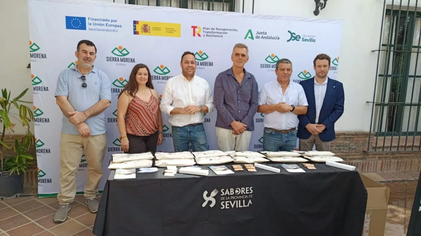 La Diputación presenta en El Pedroso los resultados de la digitalización turística en la Sierra Morena Sevillana